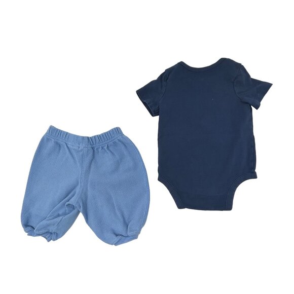 Baby Boy's Outfits - 2 Pants, 1 Body Suit, 1‎ Shirt -  Size 3-6 Months - Picture 3 of 6